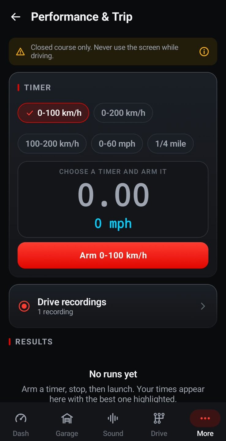 WattGrowl Performance and Trip screen with a Closed course only warning, timer choices 0-100 km/h, 0-200 km/h, 100-200 km/h, 0-60 mph and 1/4 mile, a 0.00 readout and an Arm 0-100 km/h button